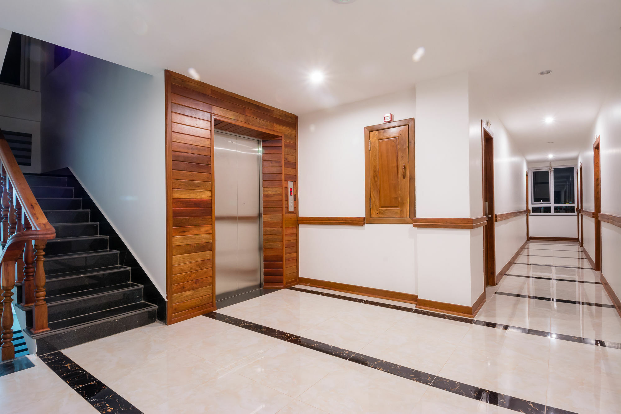 Relax Hotel Phnom Penh Exterior photo